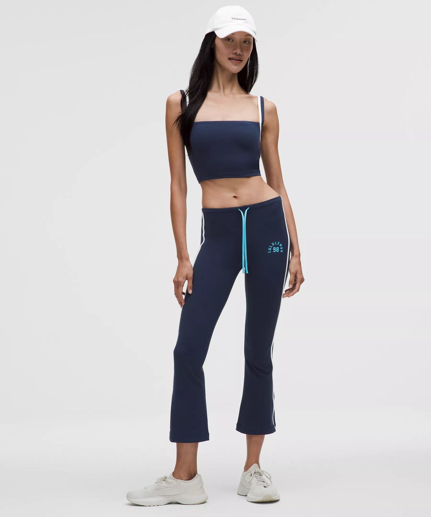 Pantalón de tiro medio