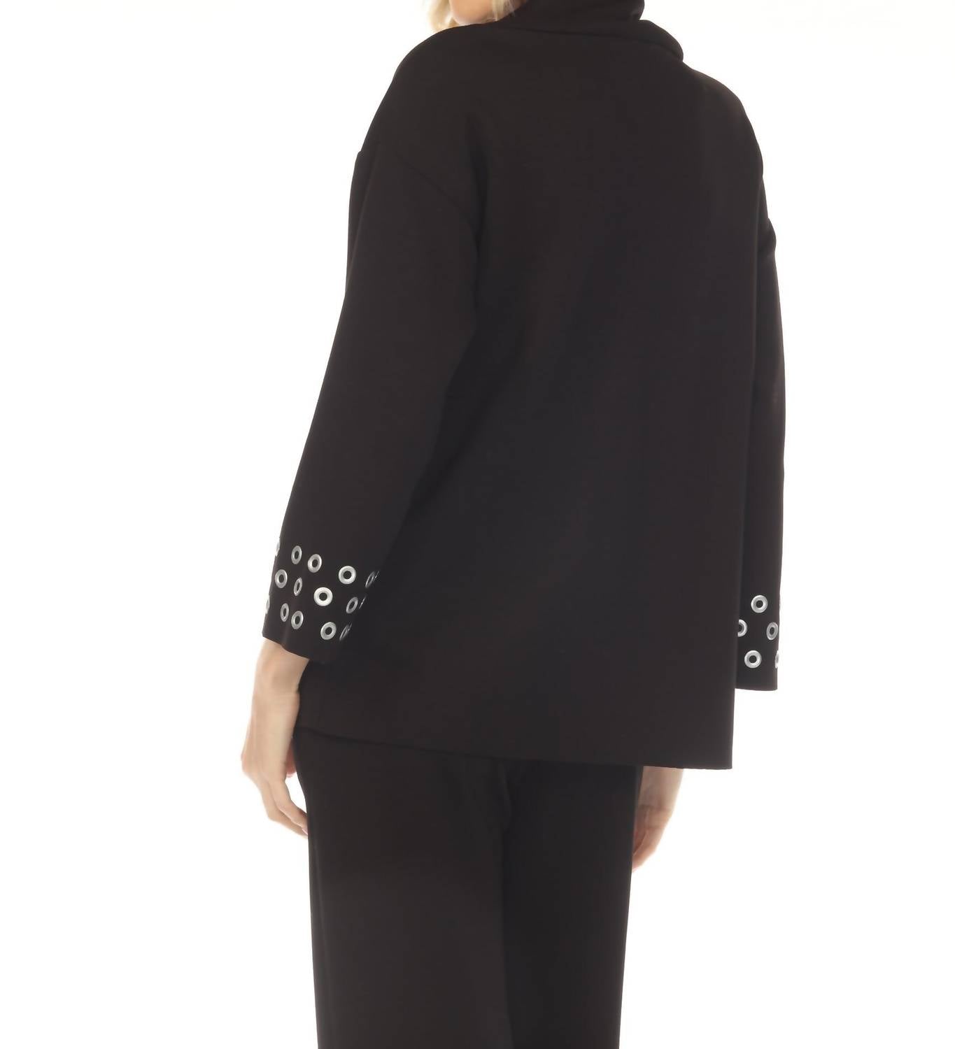 Top color negro