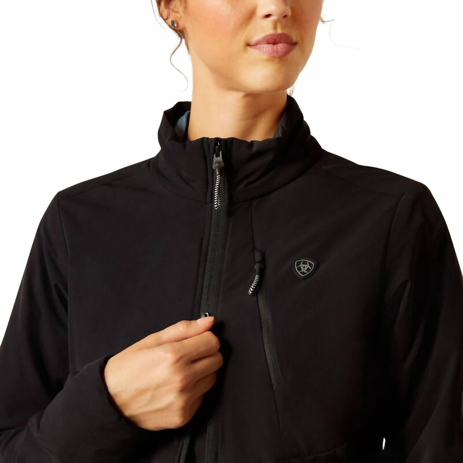 Chaqueta color negro