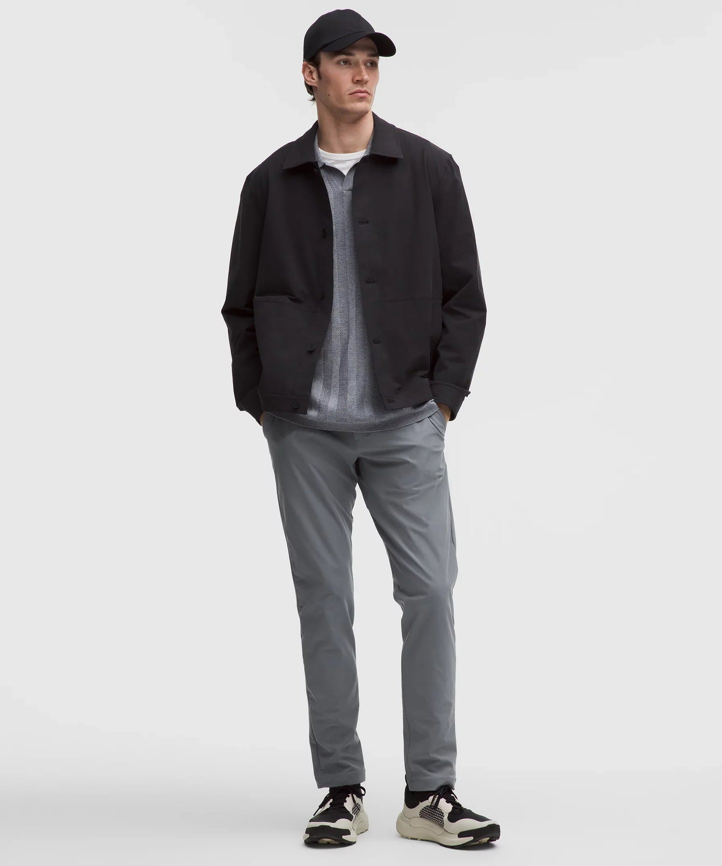 Pantalón de corte ajustado