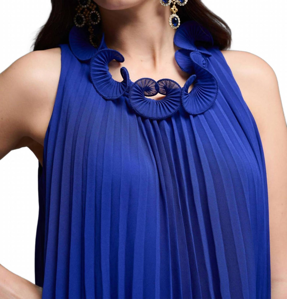 Vestido con pliegues