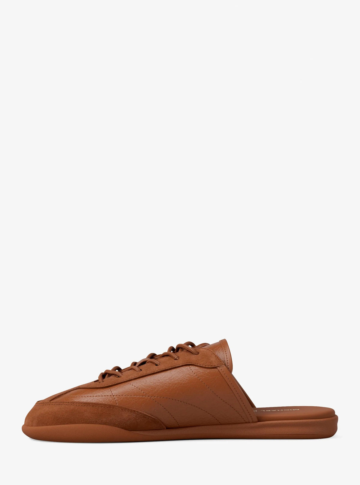 Zapatos destalonados de cuero