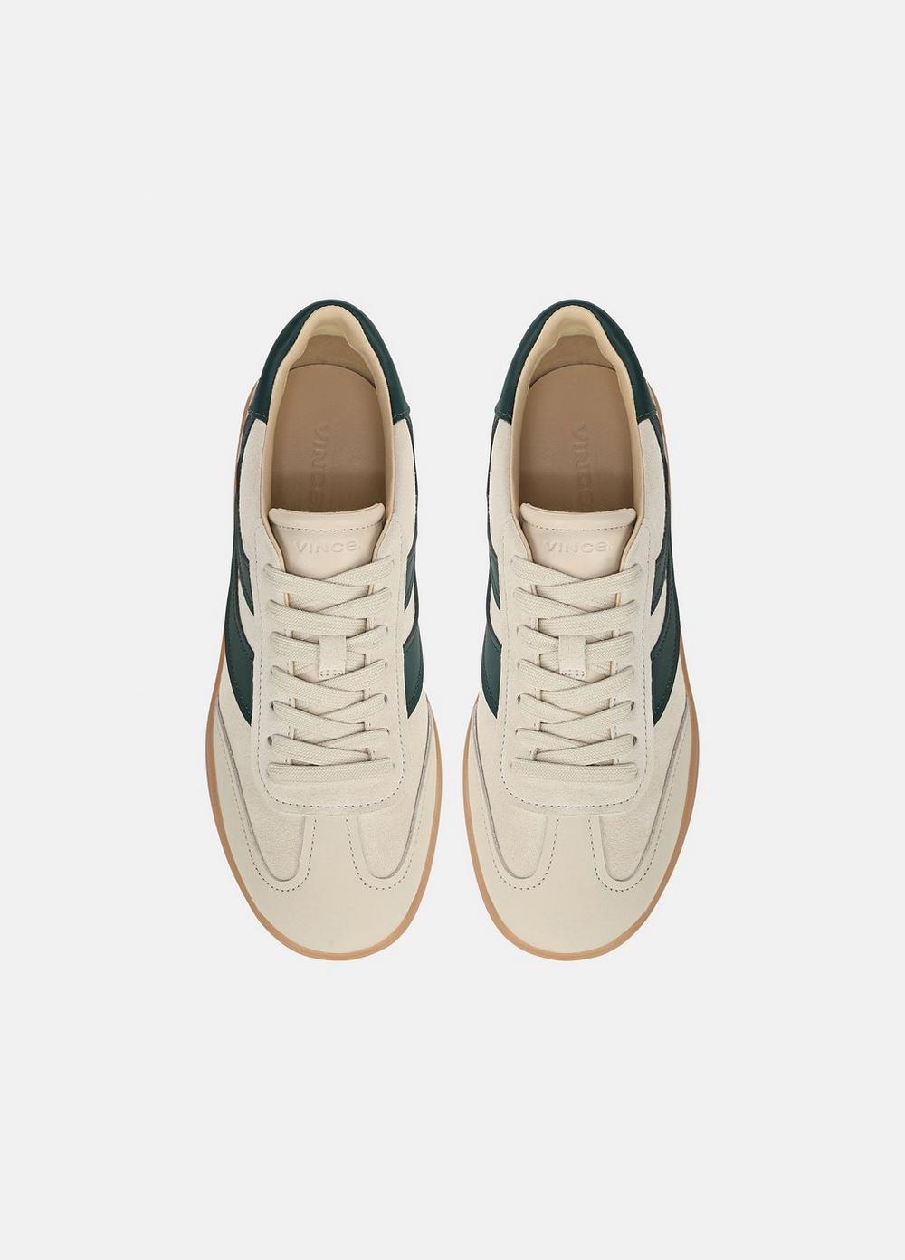 Tenis de cuero