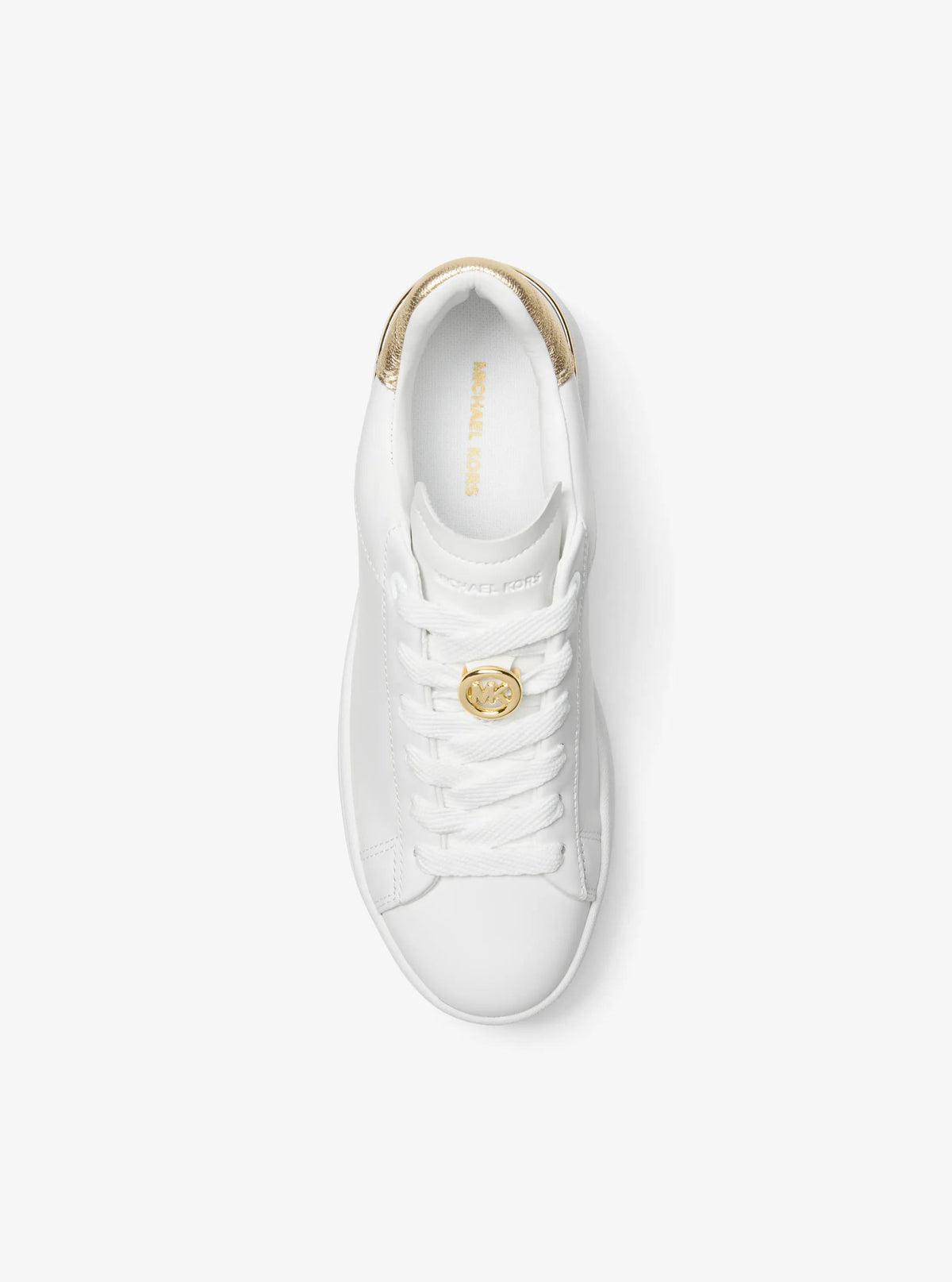 Tenis de cuero con plataforma