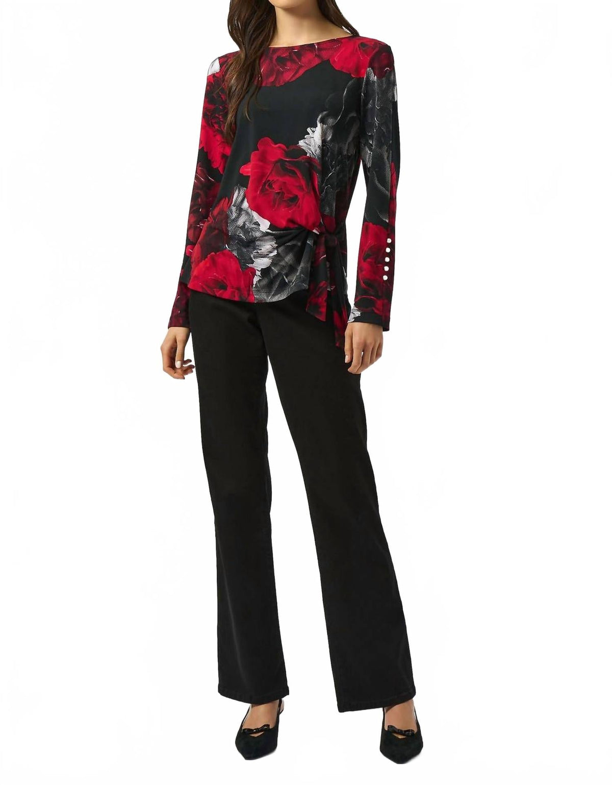 Top con estampado floral color negro y rojo