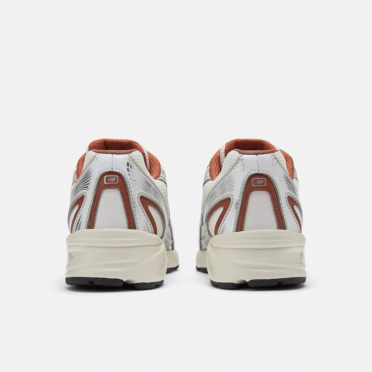 Tenis de hombre color blanco