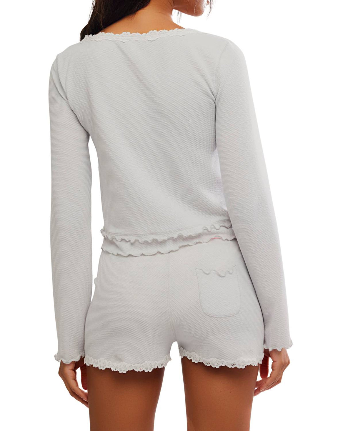 Conjunto de ropa color gris
