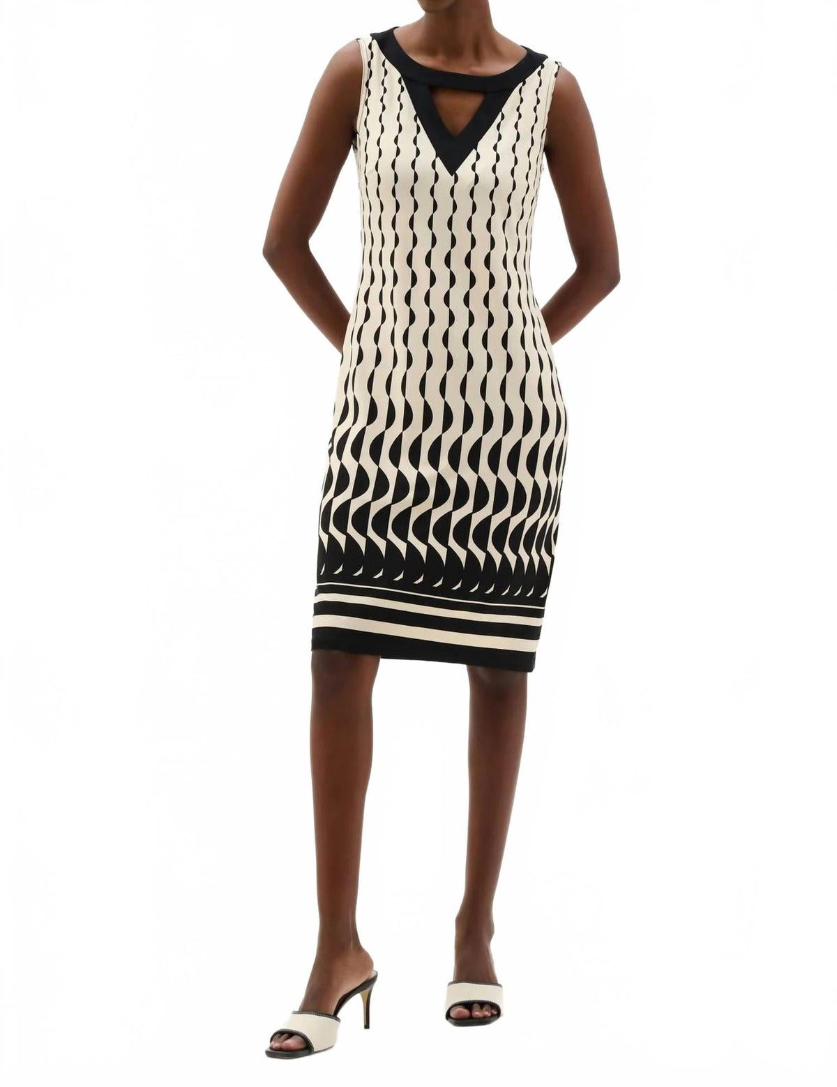Vestido color negro y beige
