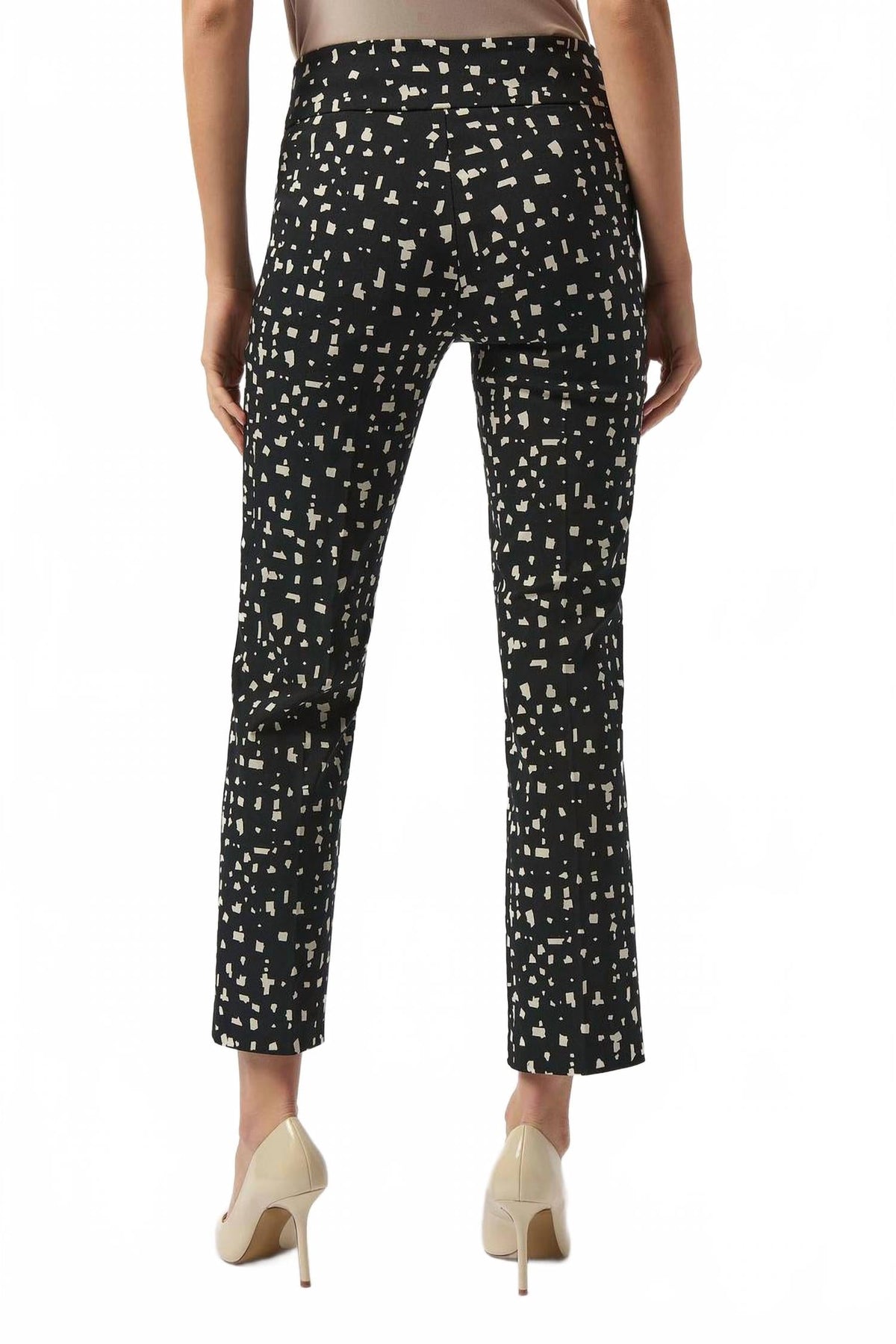 Pantalón color negro