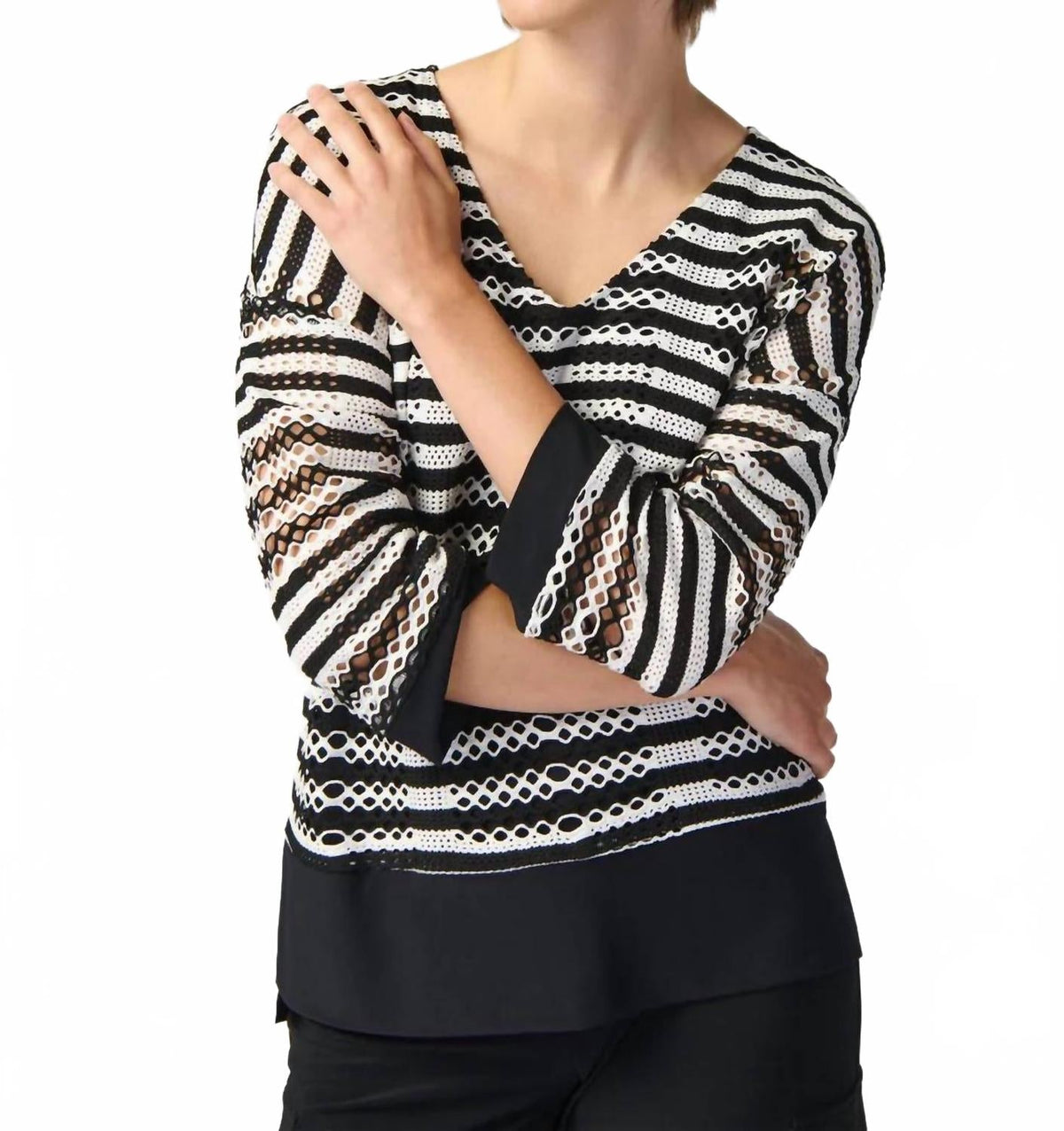 Top color negro y blanco