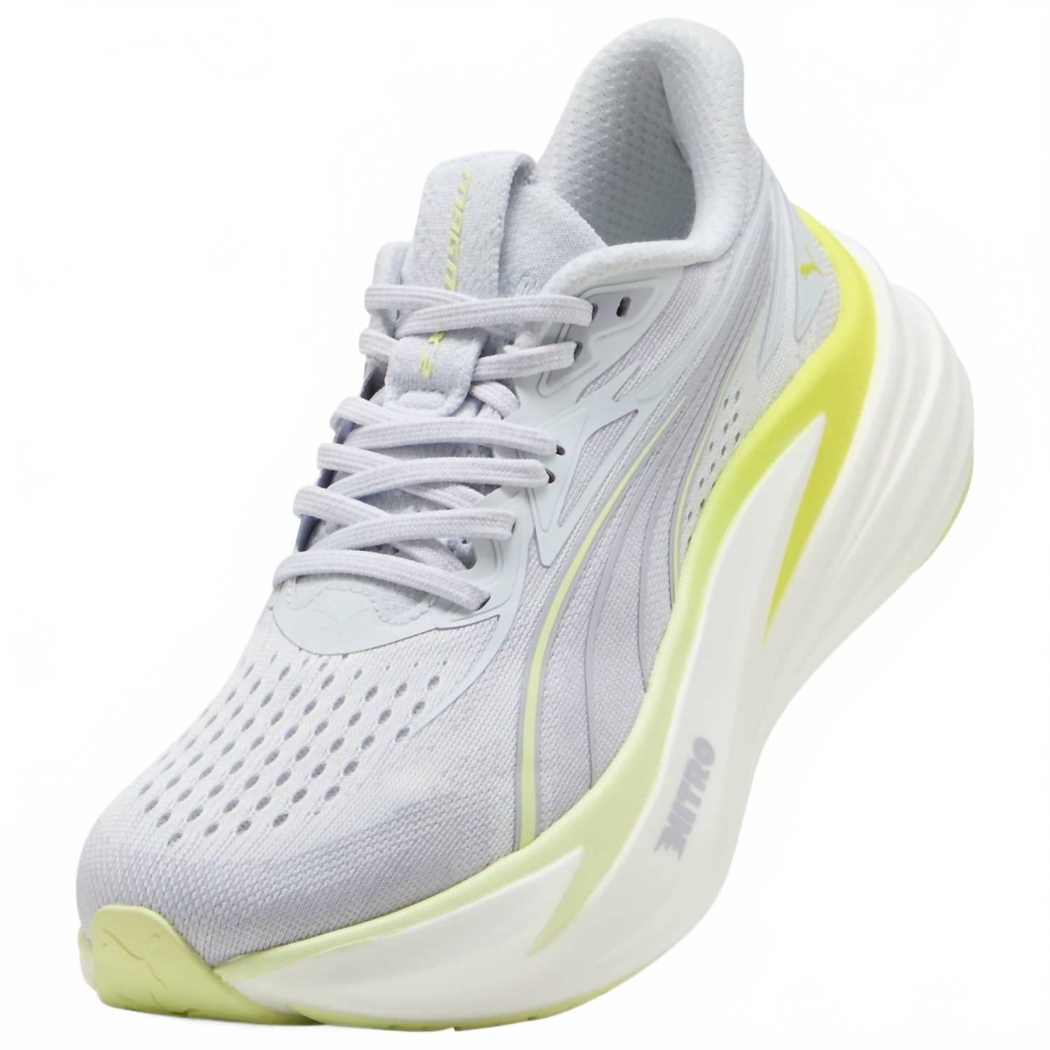 Tenis de mujer color plateado