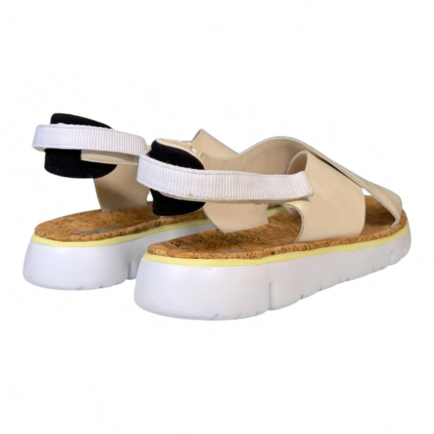 Sandalias de mujer color beige