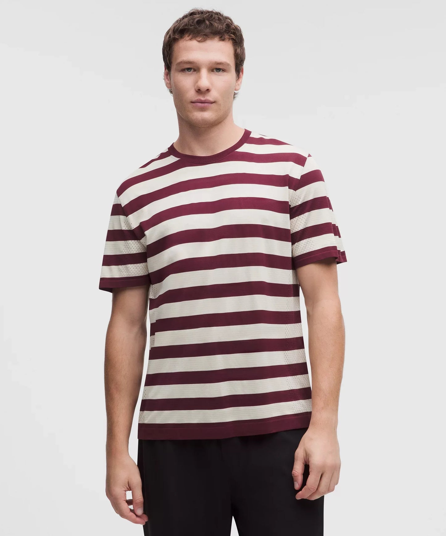 Camisa de manga corta de corte amplio