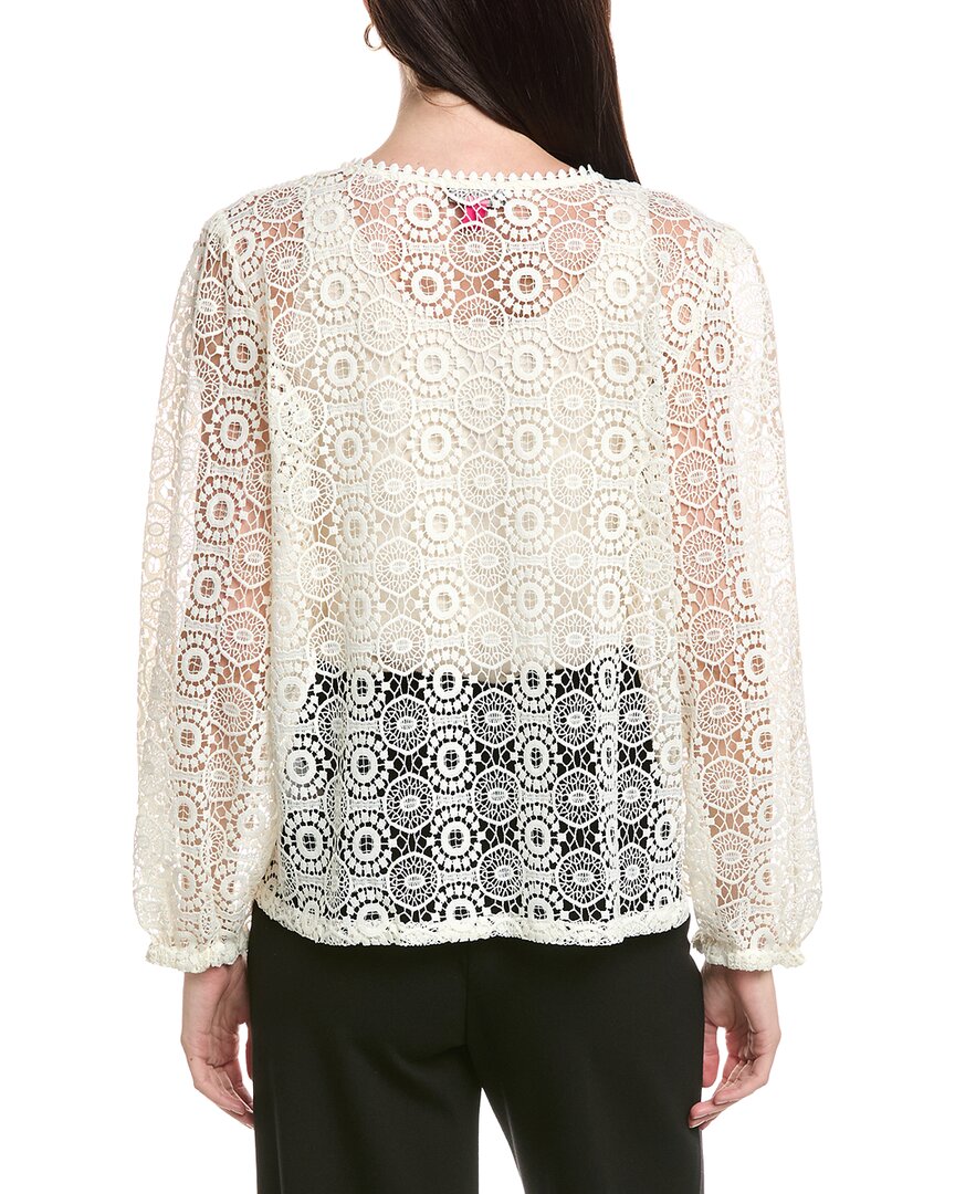 Vince Camuto Camisa con Encaje Circular y Borla