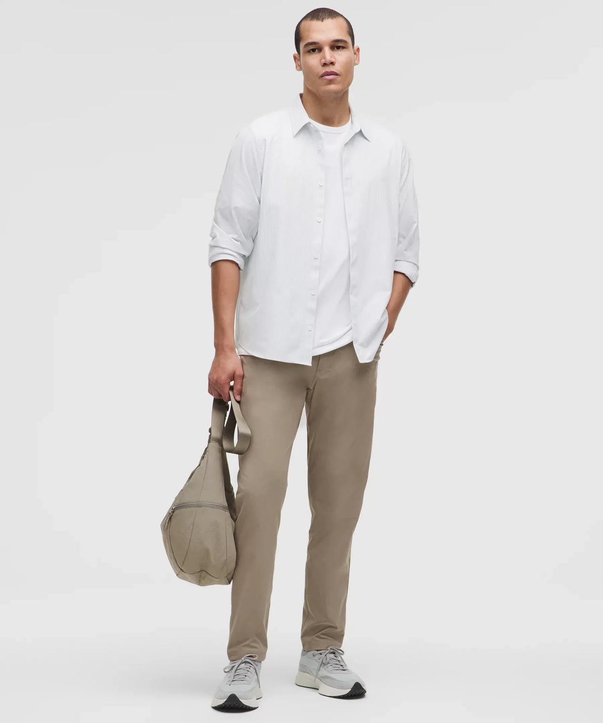 Pantalón de corte ajustado