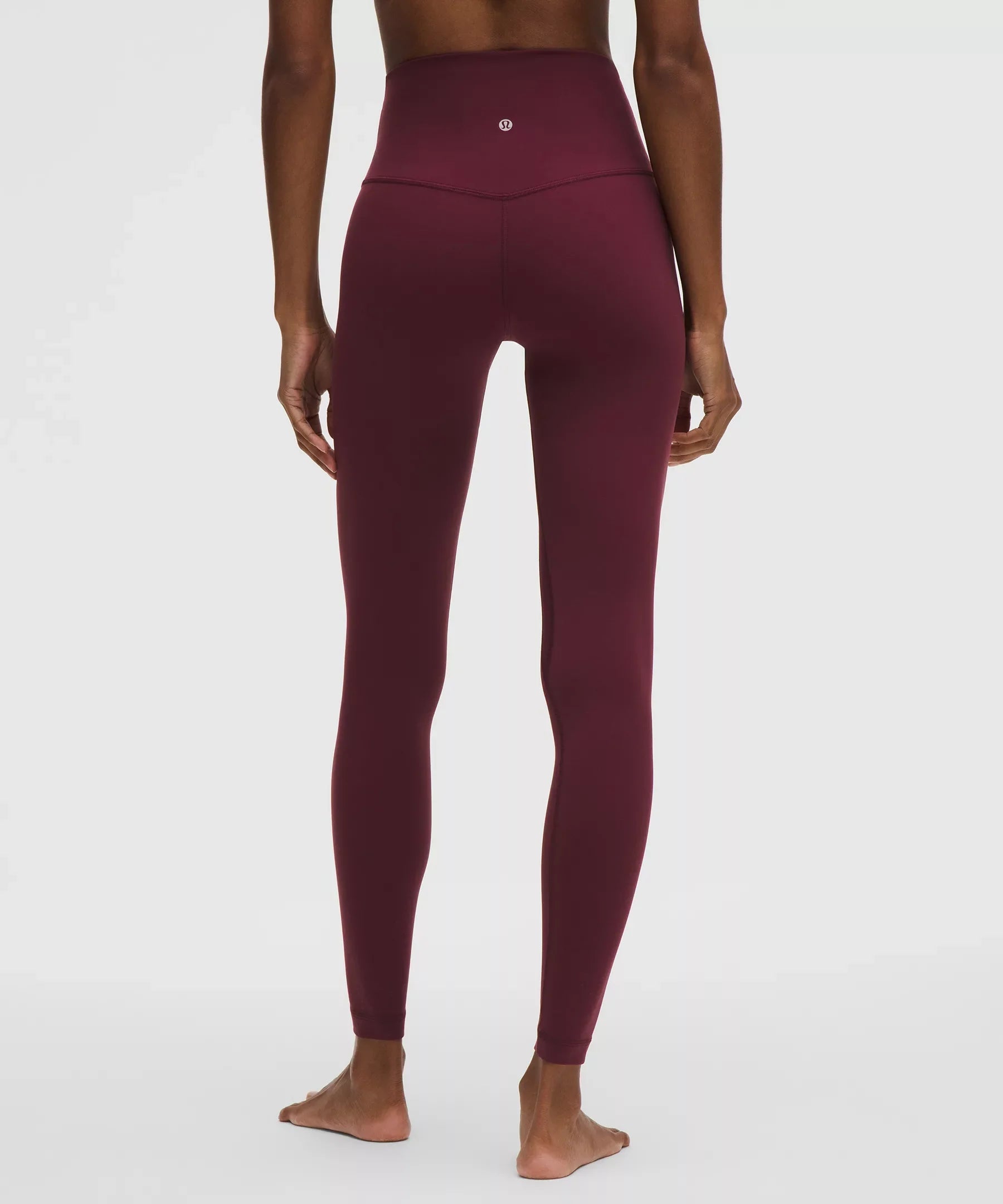 Pantalón de tiro alto