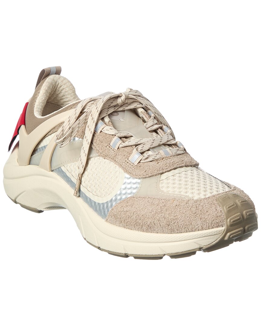 Tenis de gamuza