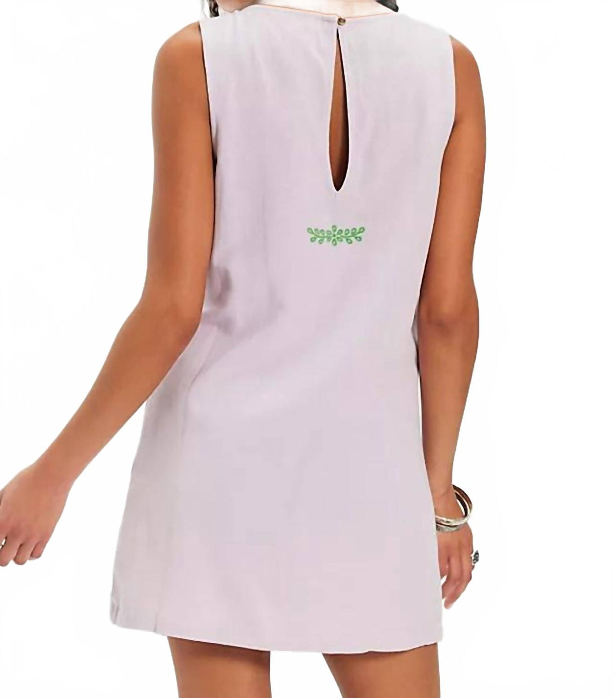Vestido corto color lavanda