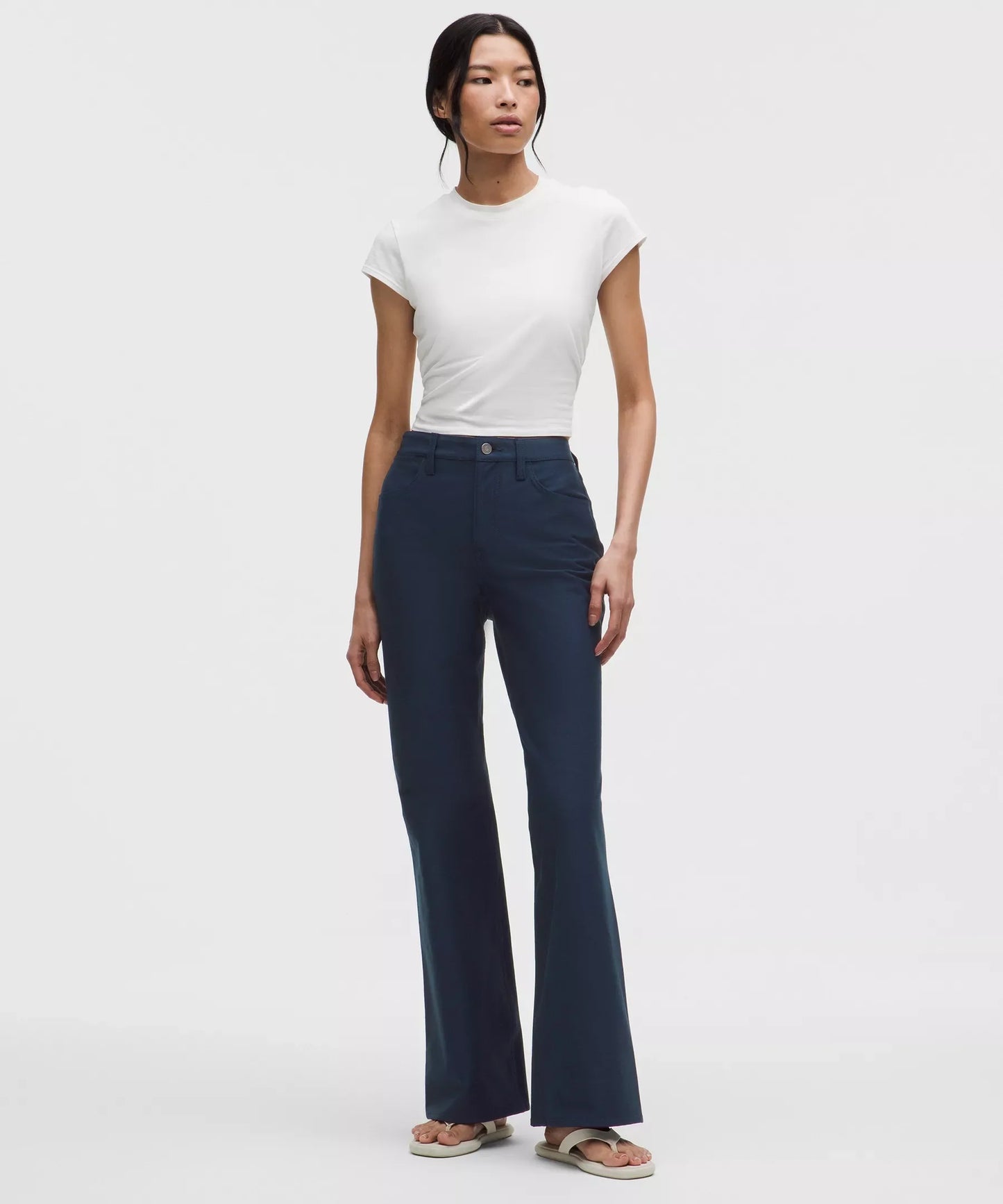 Pantalón de tiro alto