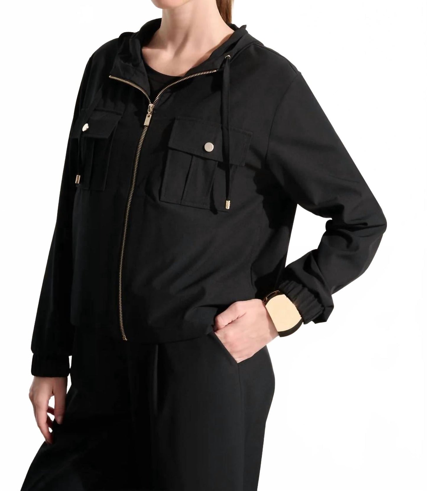 Chaqueta color negro