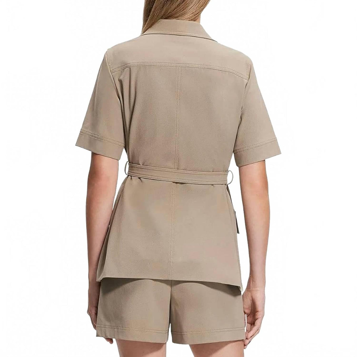 Chaqueta color beige