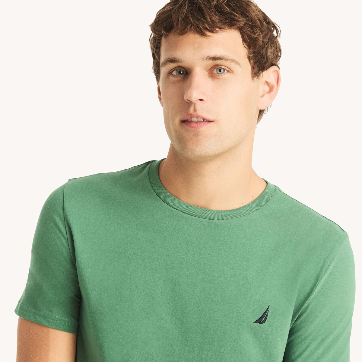 Camiseta de hombre con cuello redondo