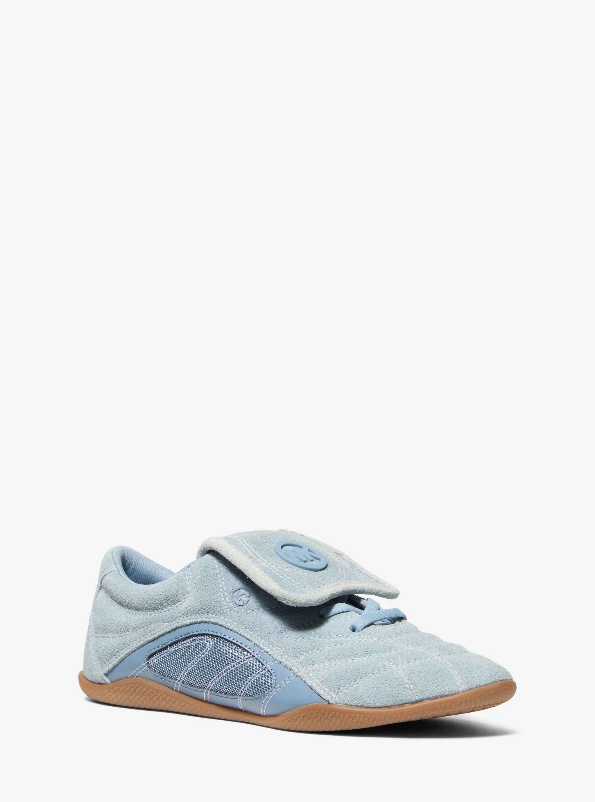 Tenis de gamuza