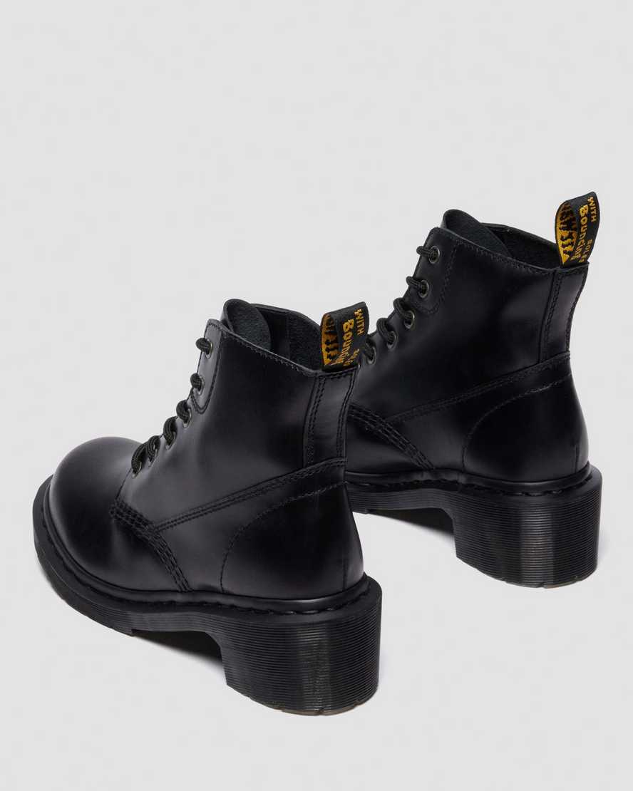 Zapatos con cordones