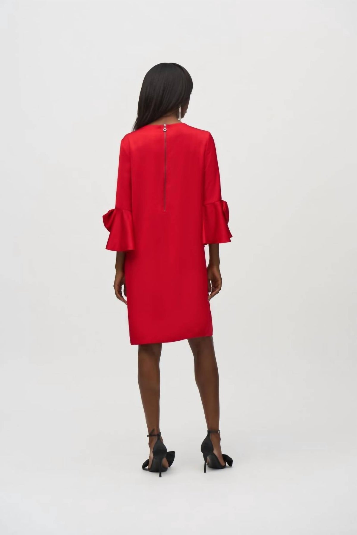 Vestido de satén con boleros color rojo
