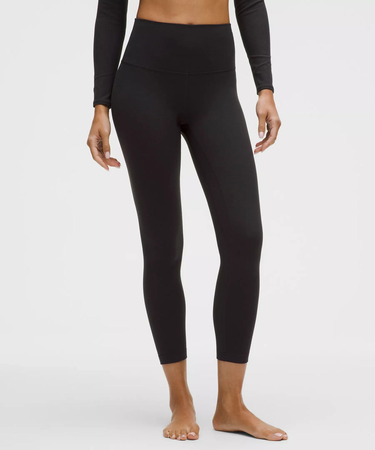 Pantalón de tiro alto
