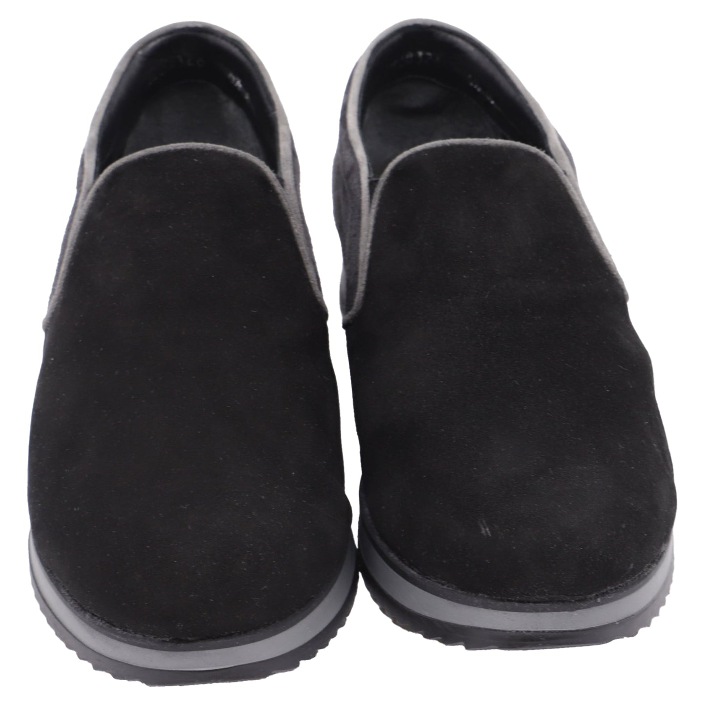Tenis de gamuza sin cordones color negro
