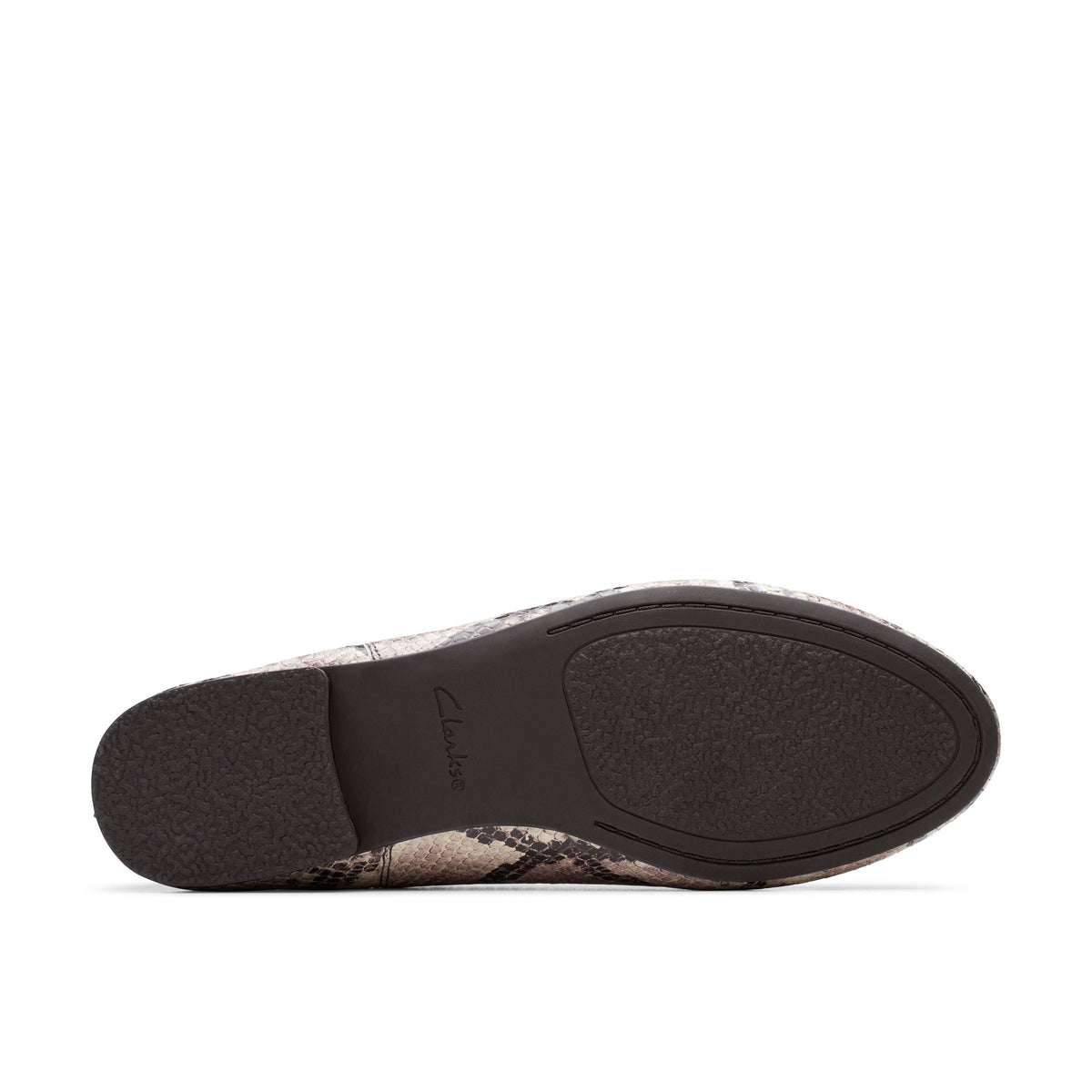 Calzado de cuero color beige
