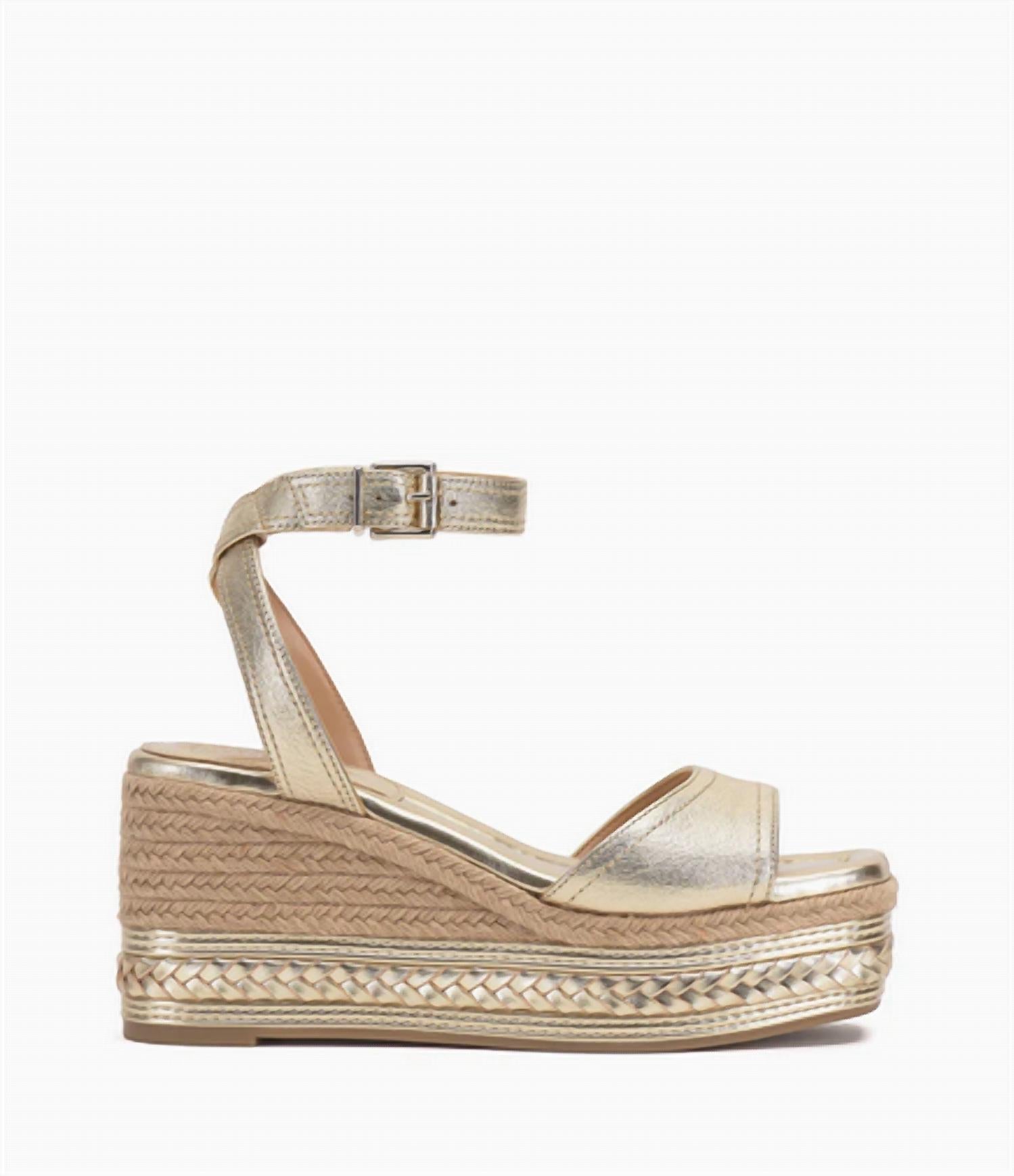 Sandalias de mujer color dorado