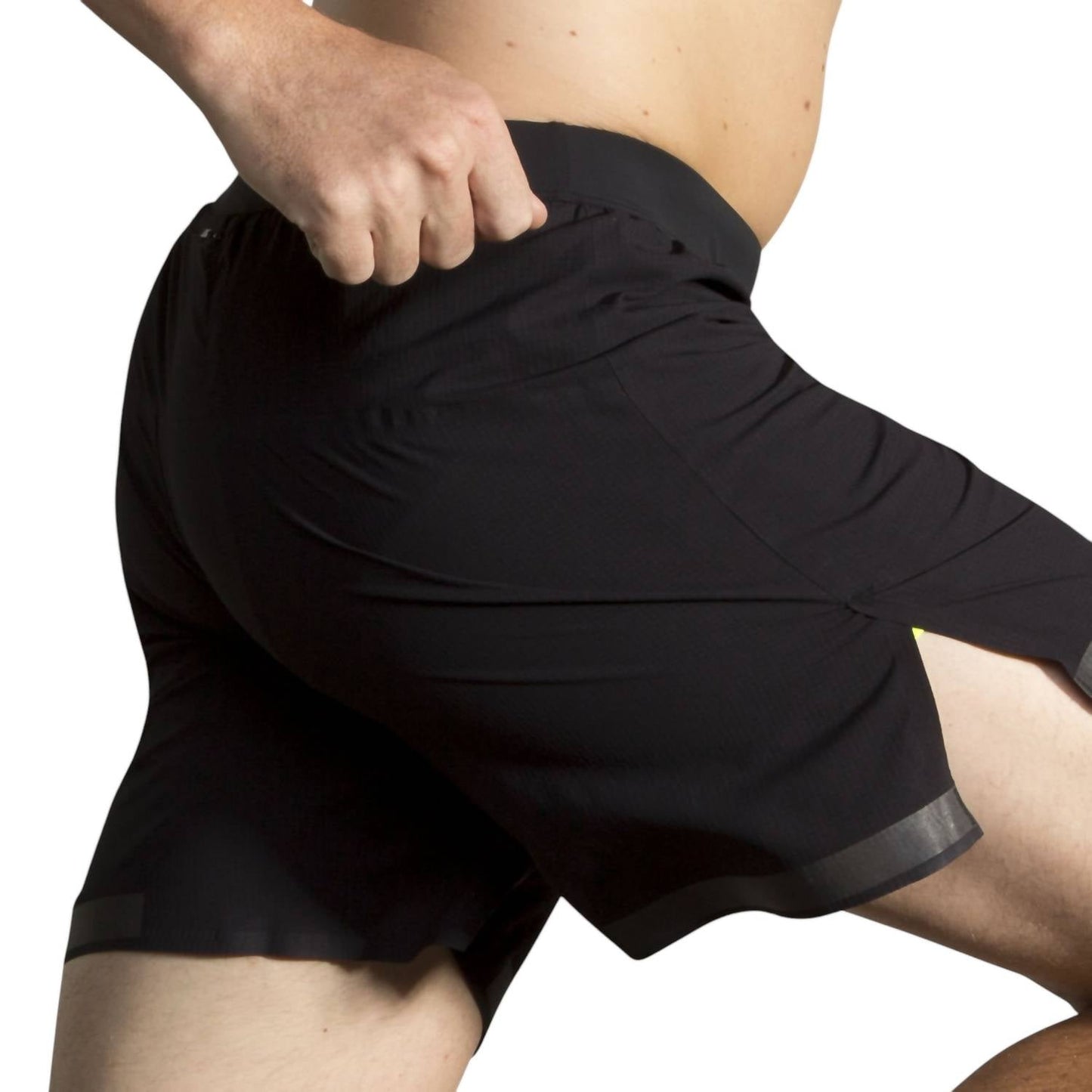 Short de hombre color negro