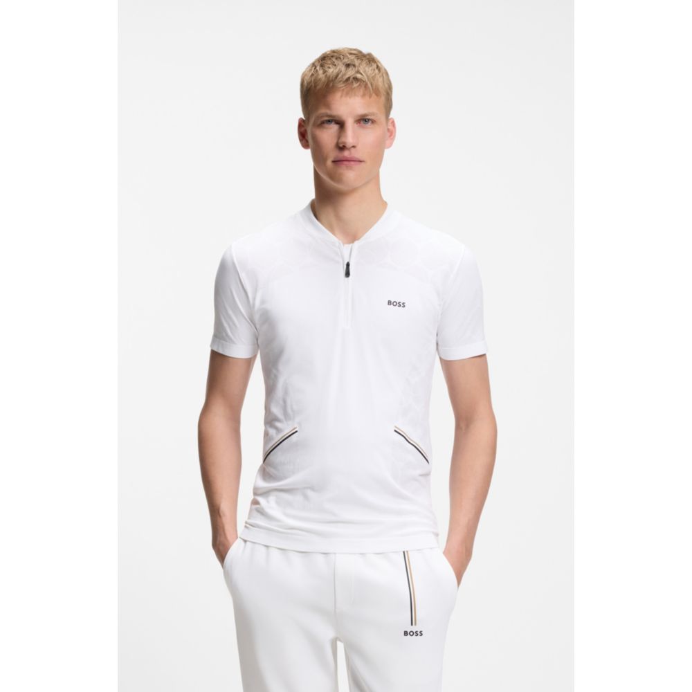 Polo de corte ajustado