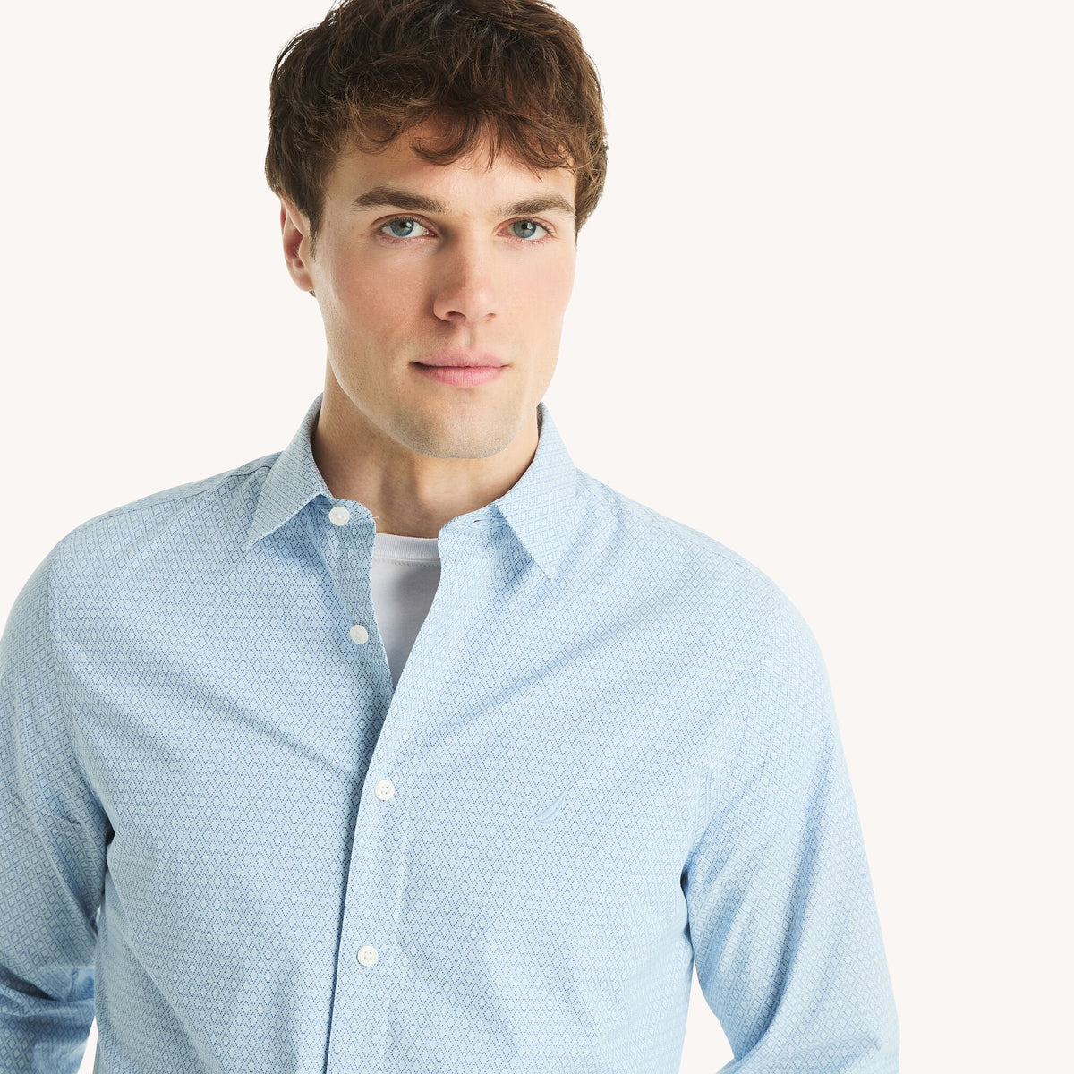 Camisa de hombre de corte ajustado con estampado