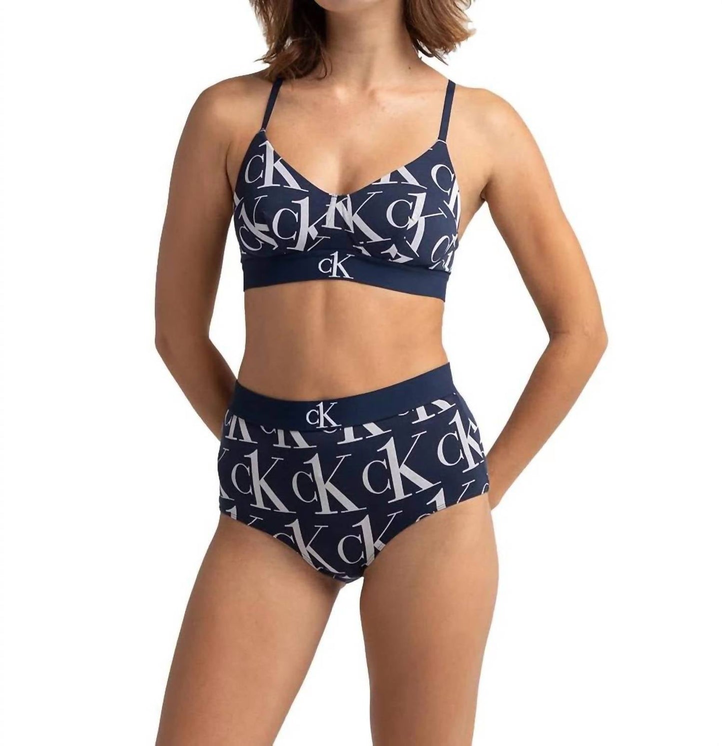 Ropa interior color azul