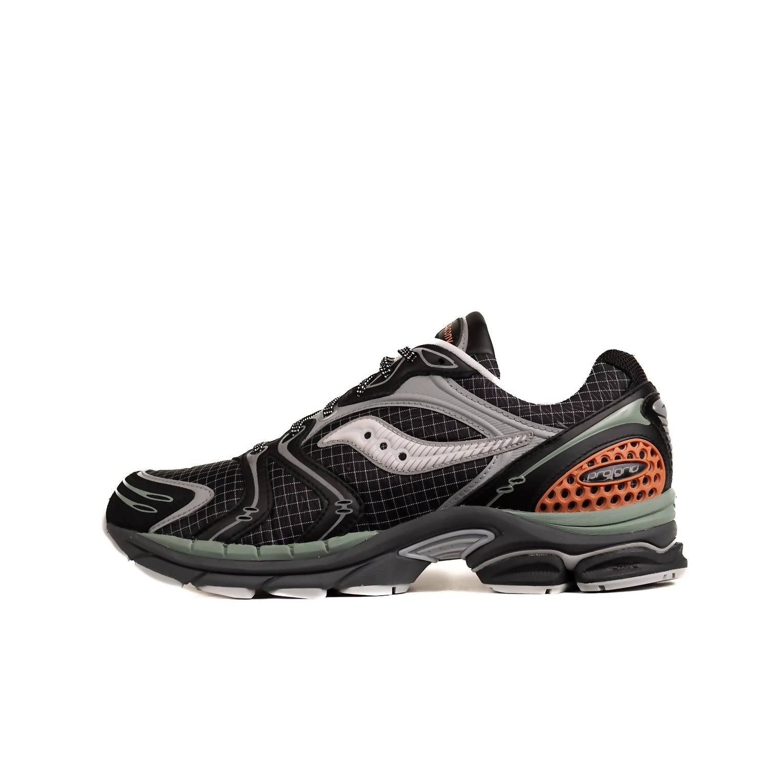 Tenis de hombre color plateado