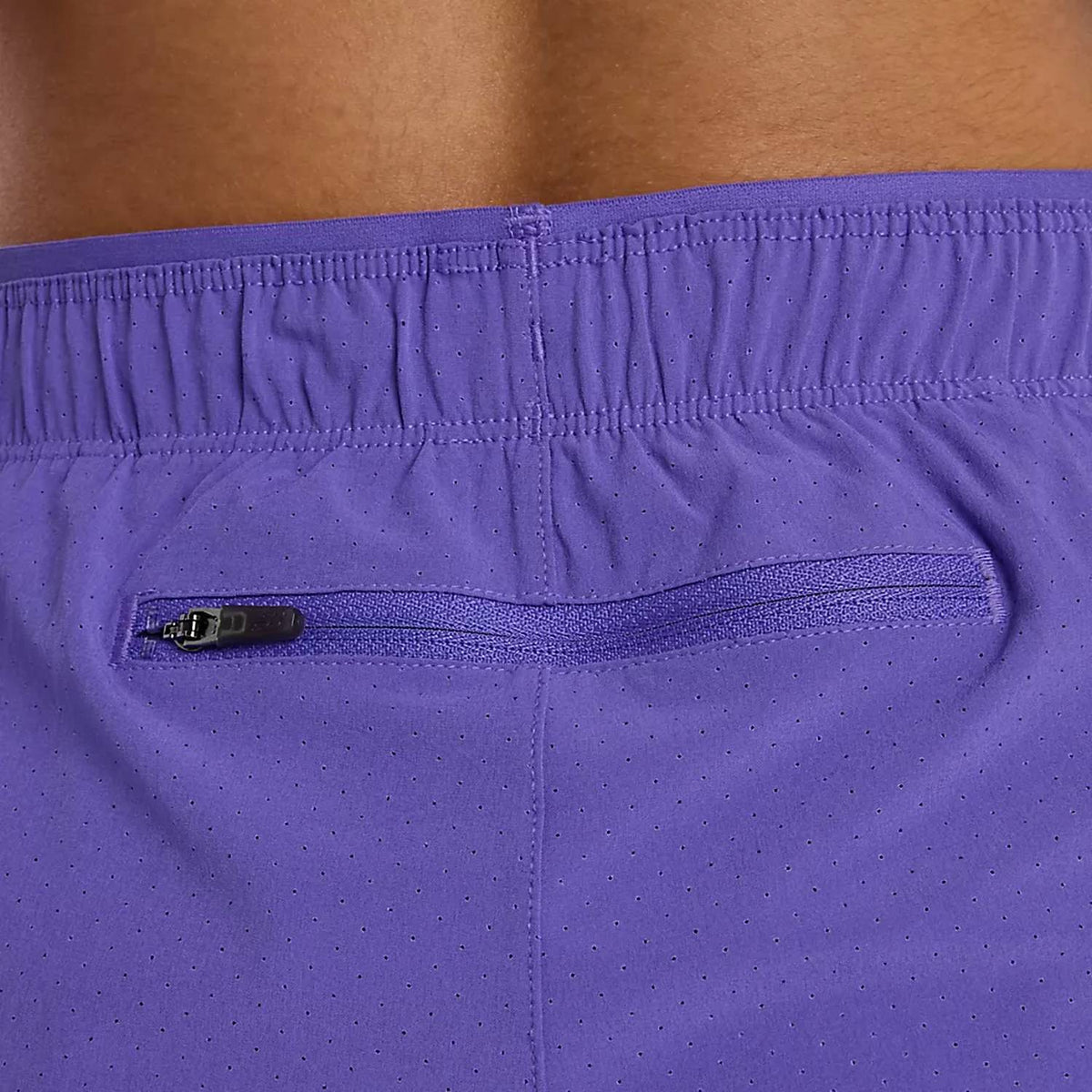 Short color violeta