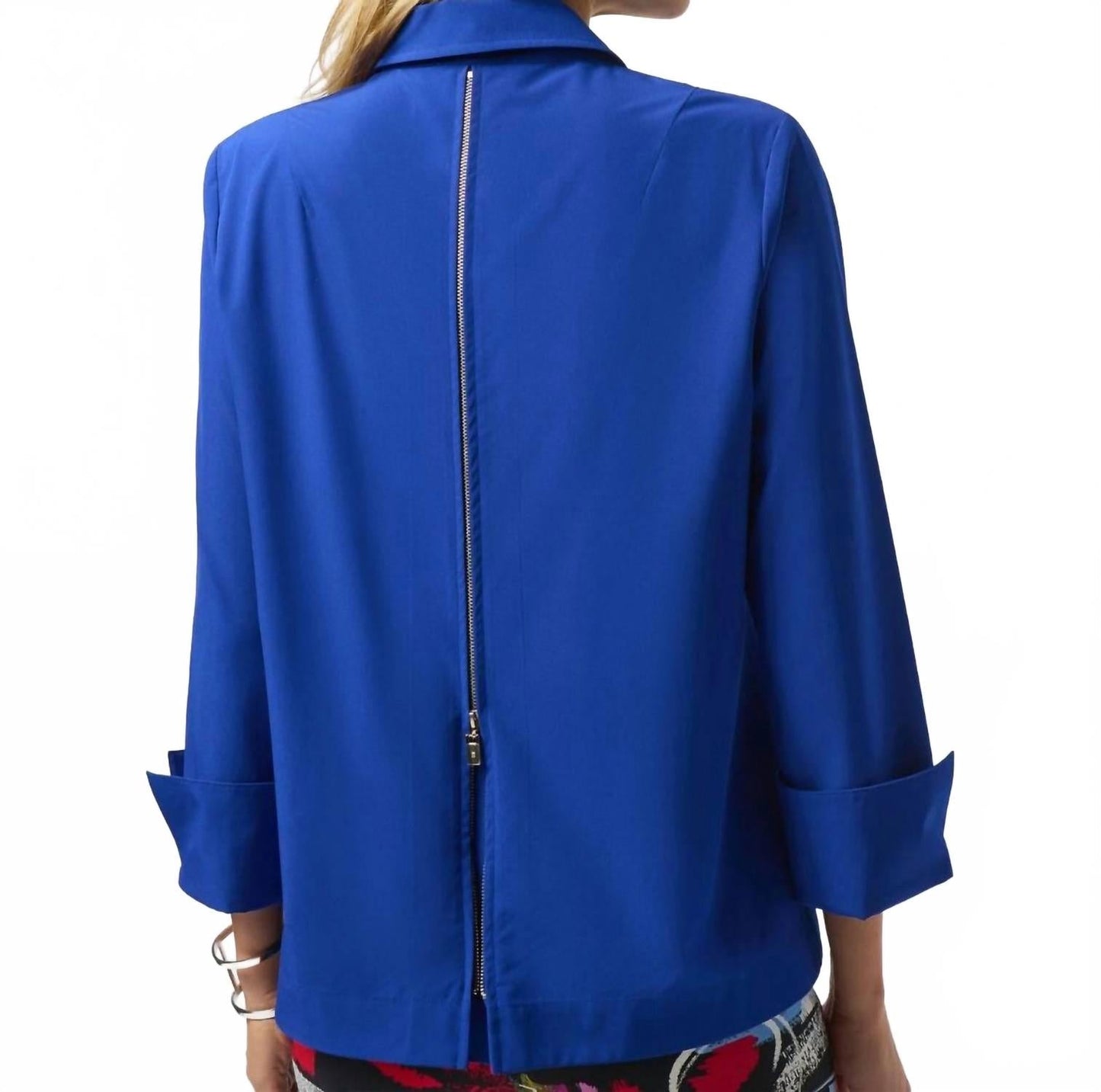 Blusa de corte amplio color azul