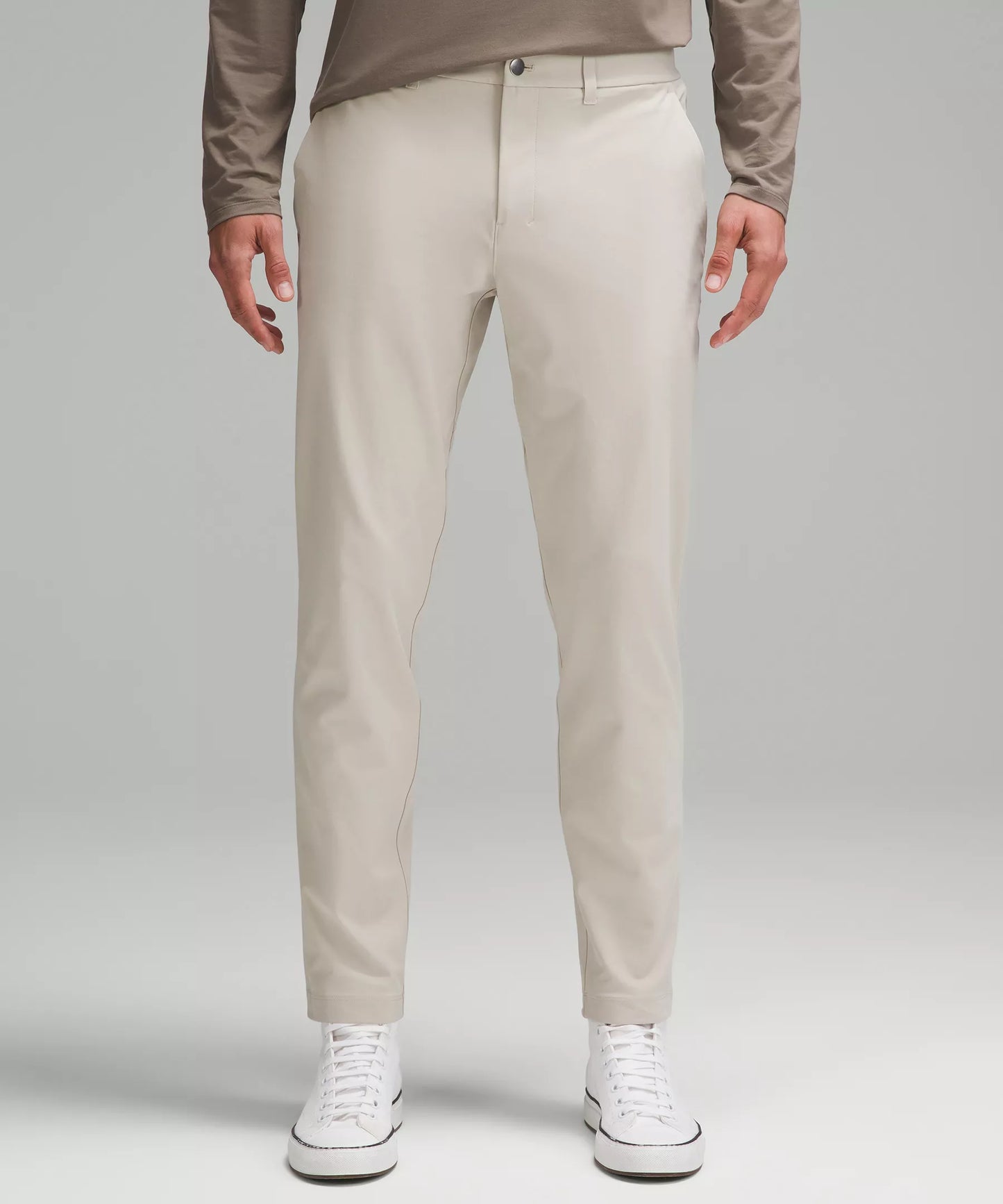 Pantalón de corte ajustado