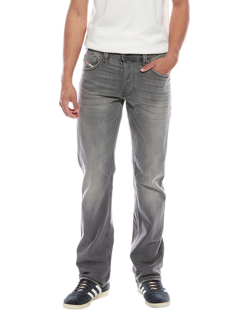 Jean color gris claro