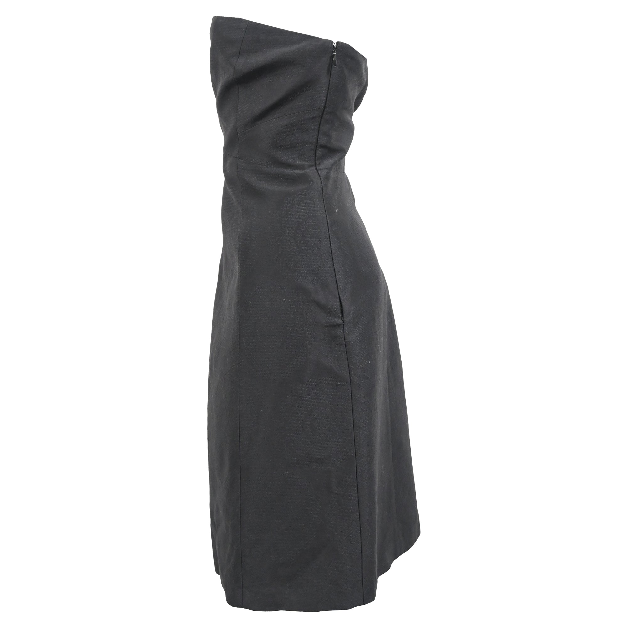 Vestido de satén corto con estampado floral color negro