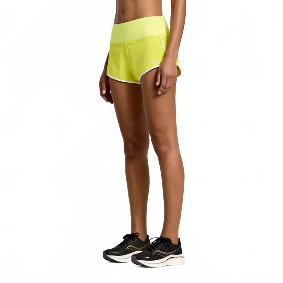 Short color amarillo