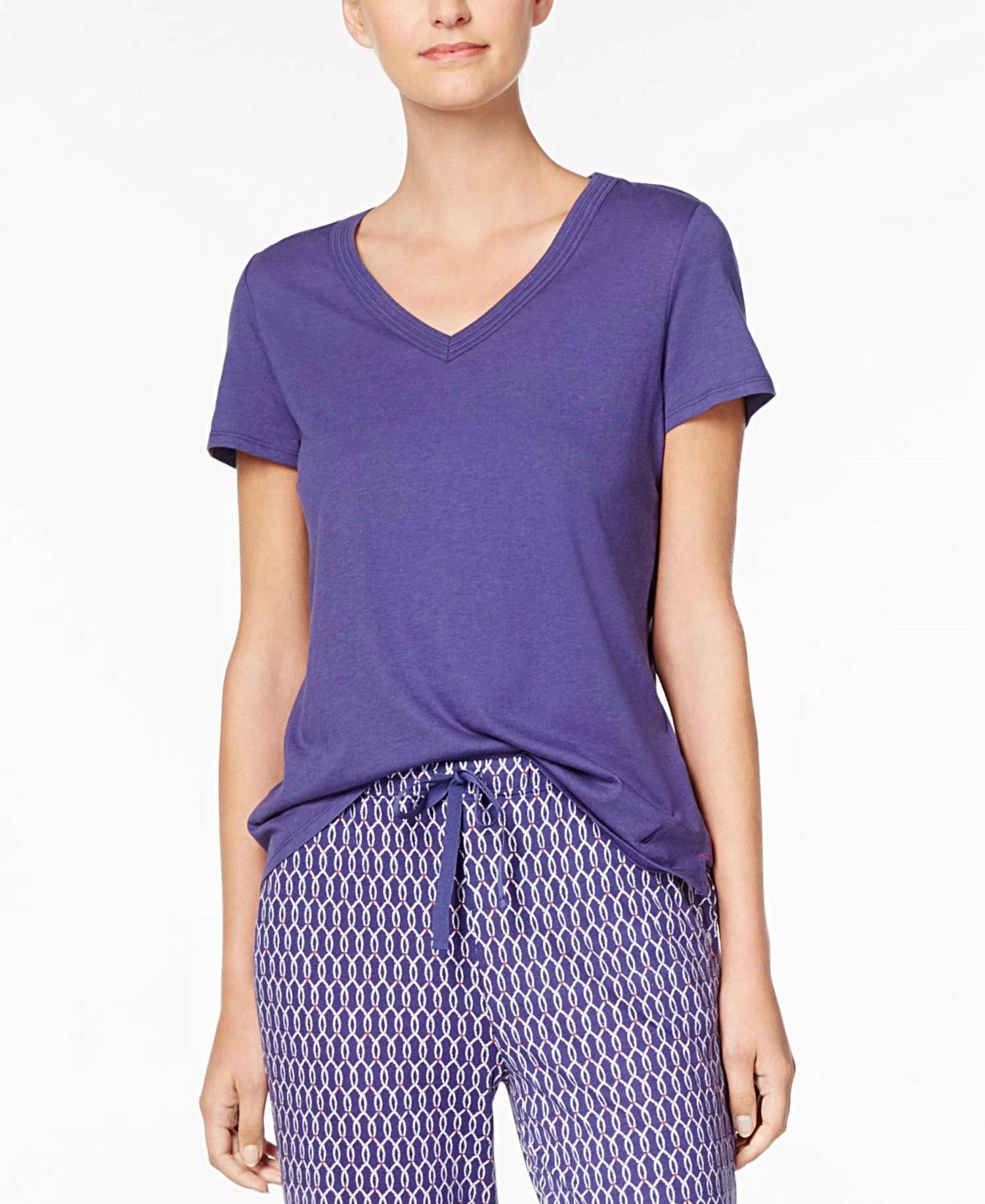 Camiseta con cuello en V color azul