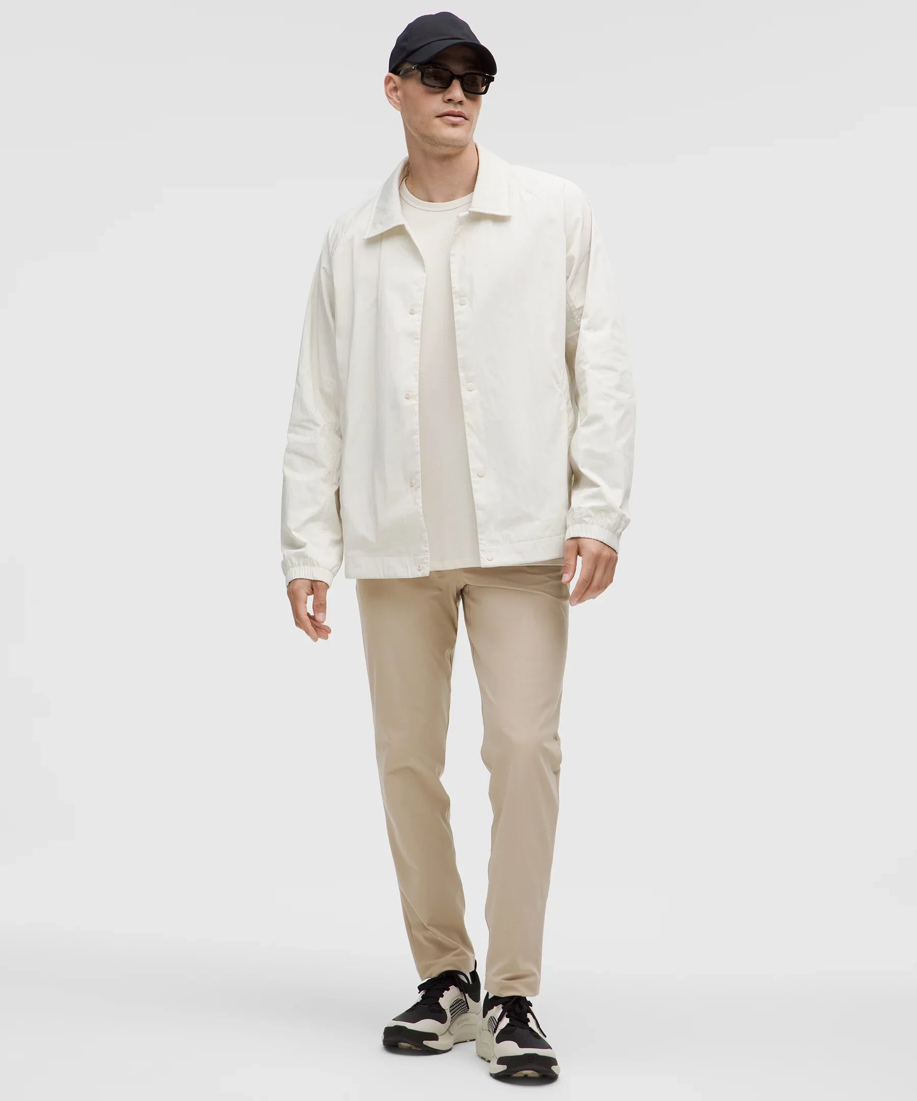 Pantalón de corte ajustado