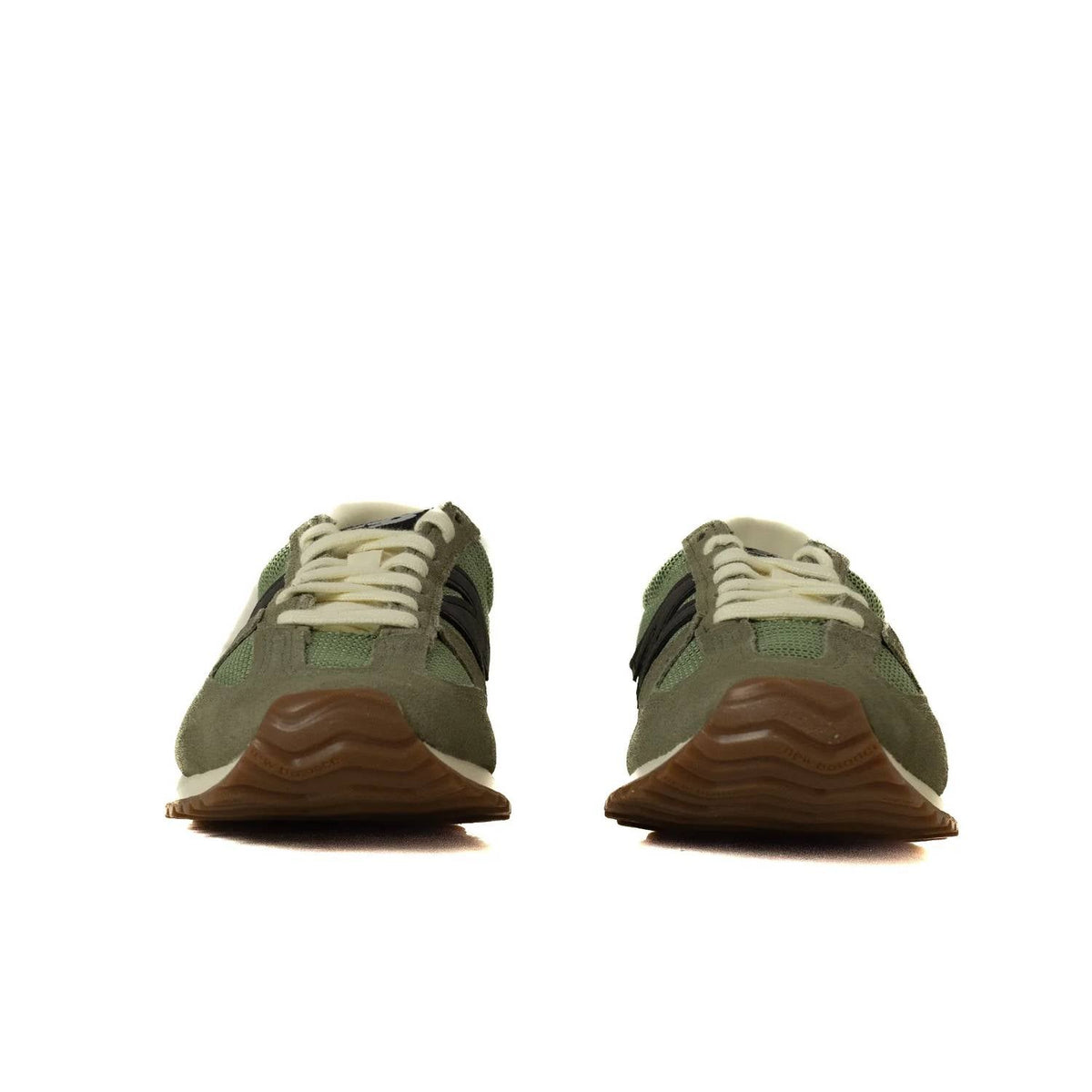 Tenis de hombre color verde