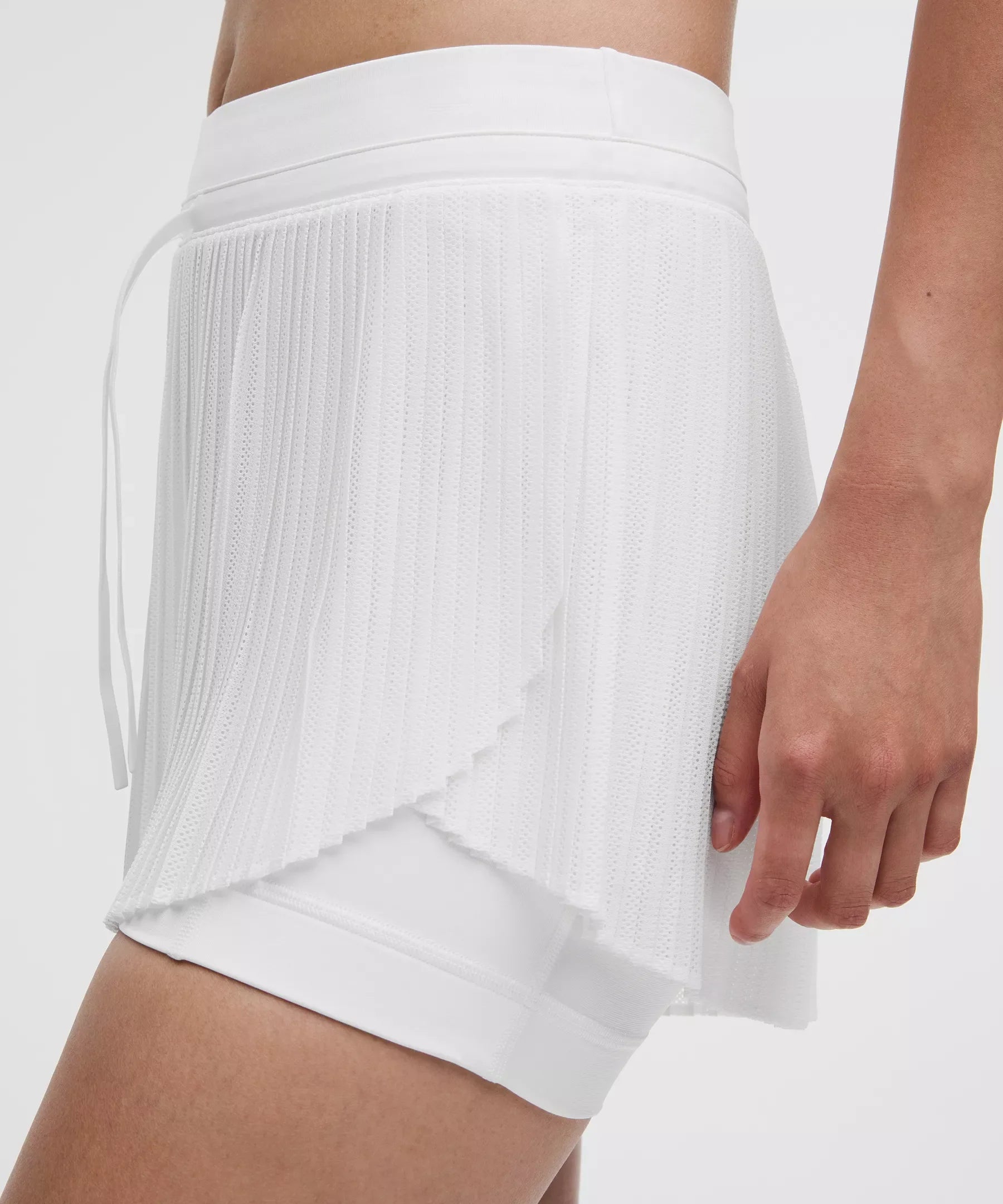 Short de tiro alto con pliegues