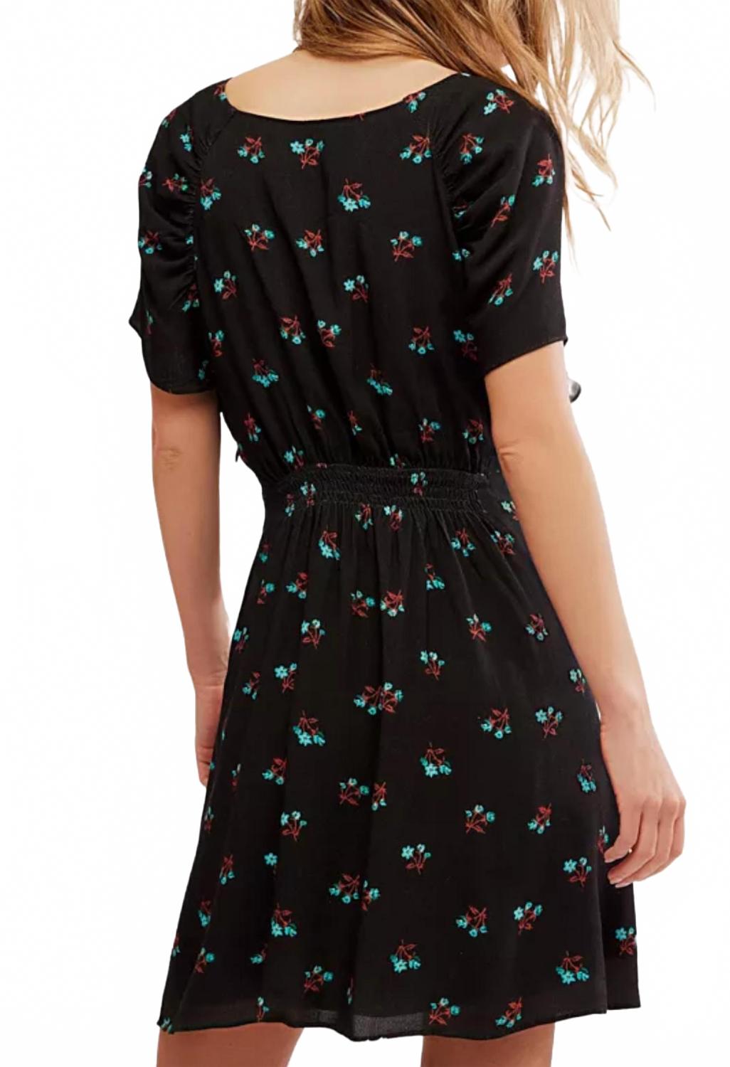 Vestido corto color negro