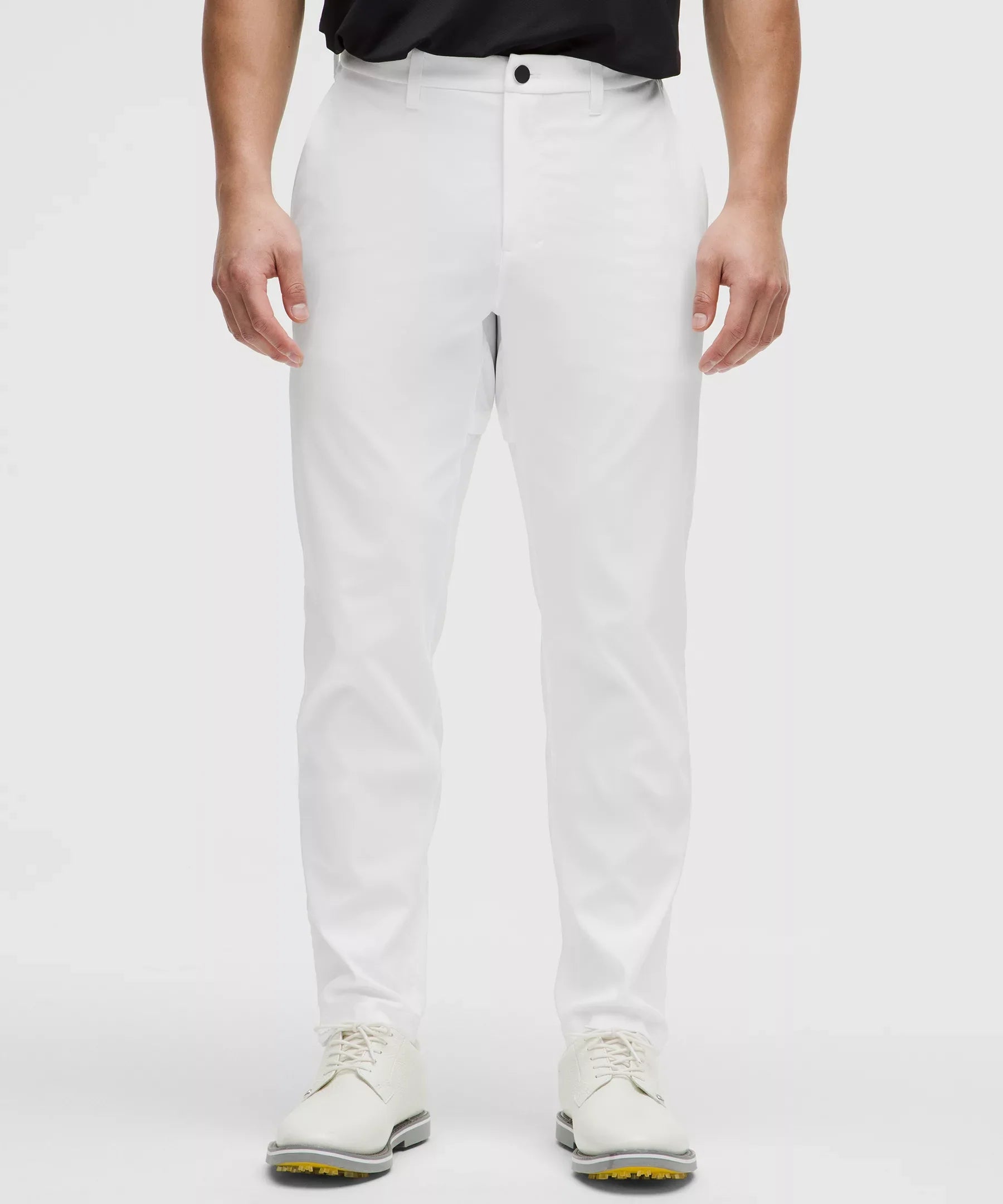Pantalón de corte ajustado